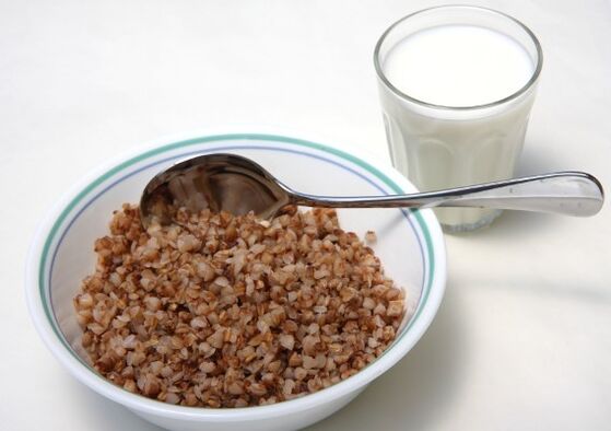 Buckwheat with kefir the basis of the diet of one of the options for an effective diet